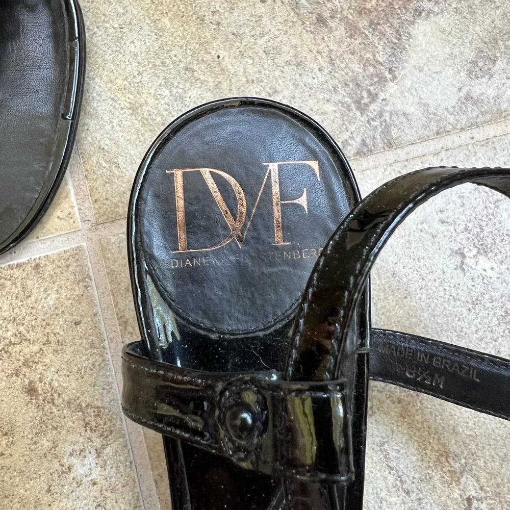 Diane Von Furstenberg Black Strappy Sandals - Picture 4 of 4